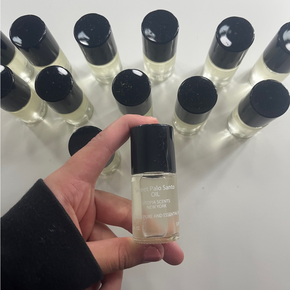 Sweet palo essential oils